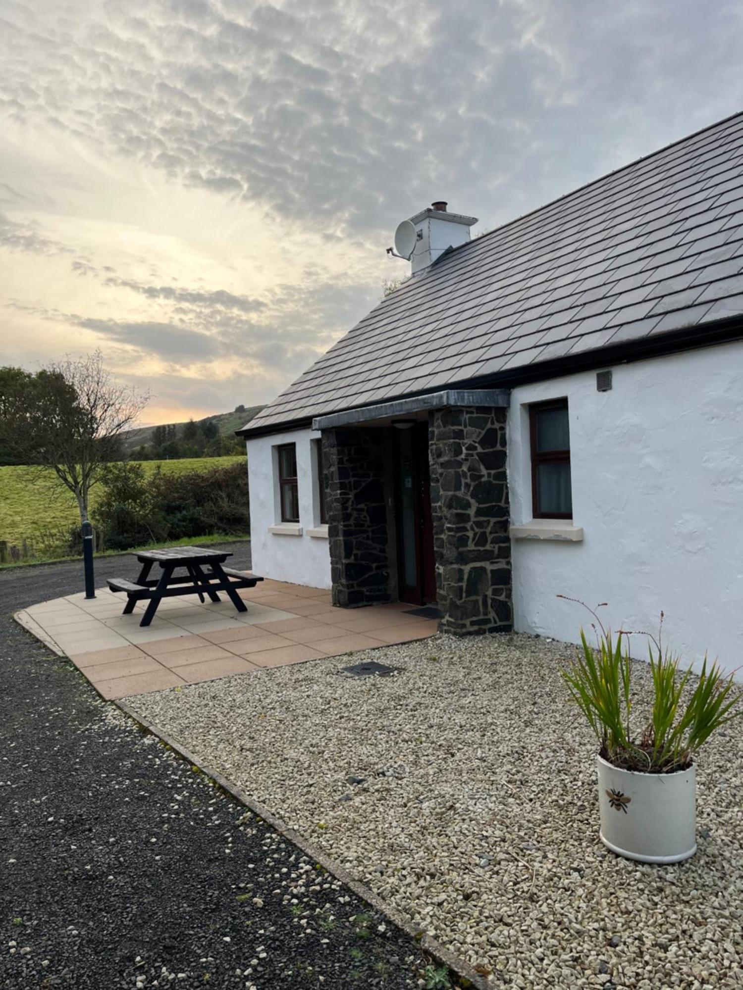 Tavnaghoney Cottages Cushendall Dış mekan fotoğraf